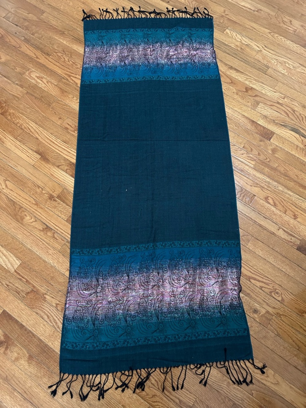 Like New! Pashmina Elegant Silk Scarf Shall Wrap
